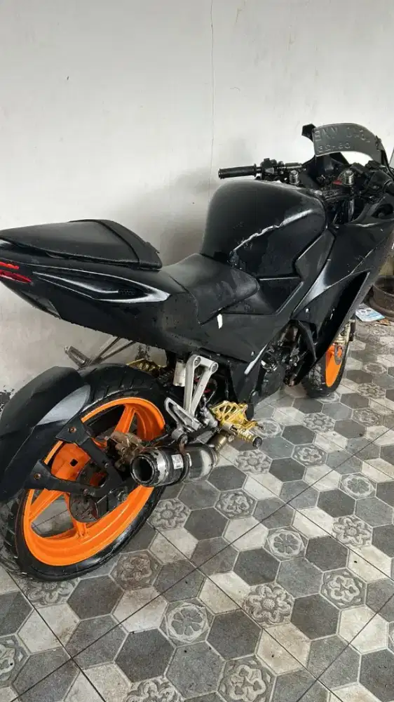 Dijual CBR 150 pajak off lama