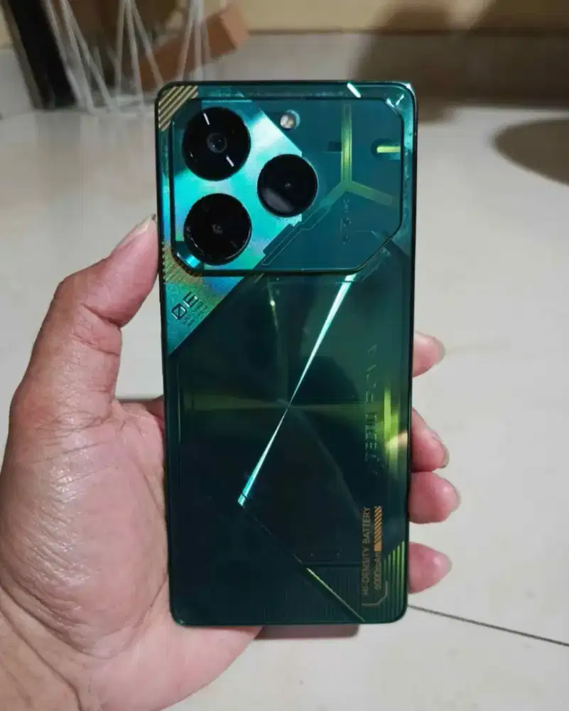 tecno pova 6 pro bonus charger 70 watt baru