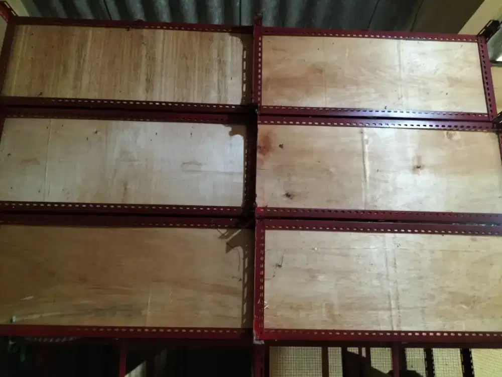 Rak besi peralatan untuk jual bahan sembako toko