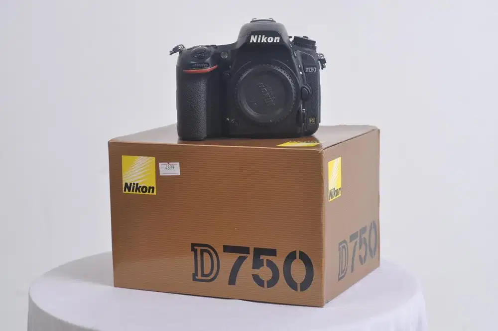 Kamera Nikon D750