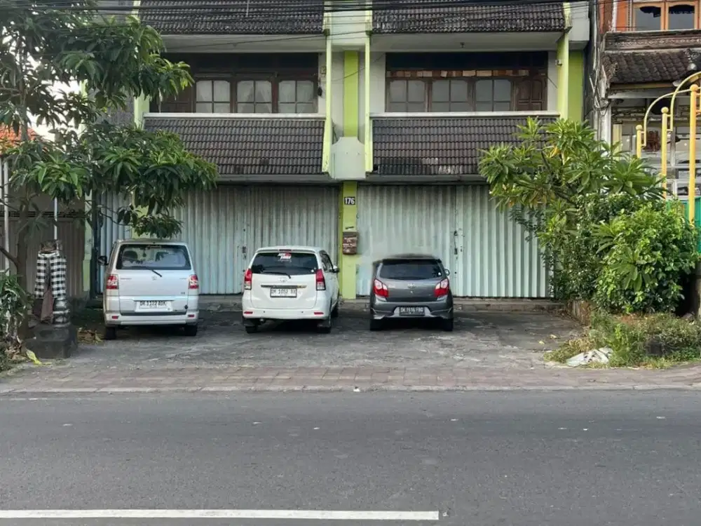 Jual Tanah Bonus 2 Unit Bangunan Ruko Lantai 3. Lokasi Di Jalan Utama Gunung Agung  Denpasar Bali.