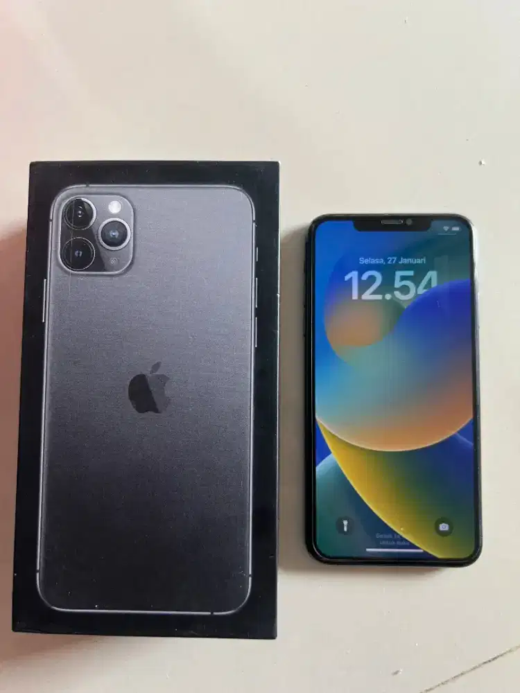 iPhone 11 PROMAX GREY SINYAL SELAMANYA