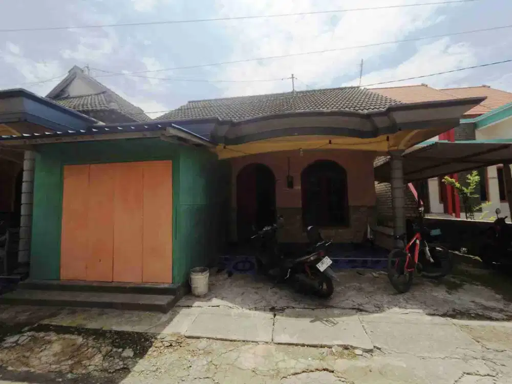 DIJUAL RUMAH 
KEL. : LERENWETAN
KEC  : PALANG
KAB  : TUBAN