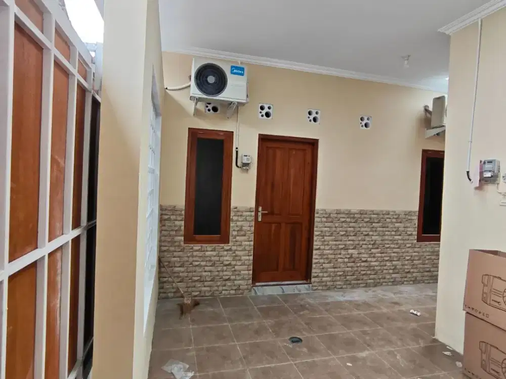 DIJUAL KOST BARU UMS 5 KT, AC