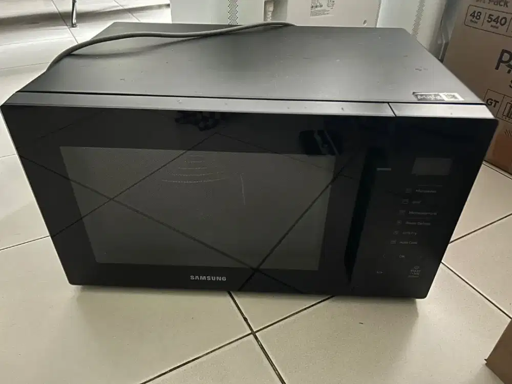 Samsung Microwave Grill, 30 L - MG30T5068CK