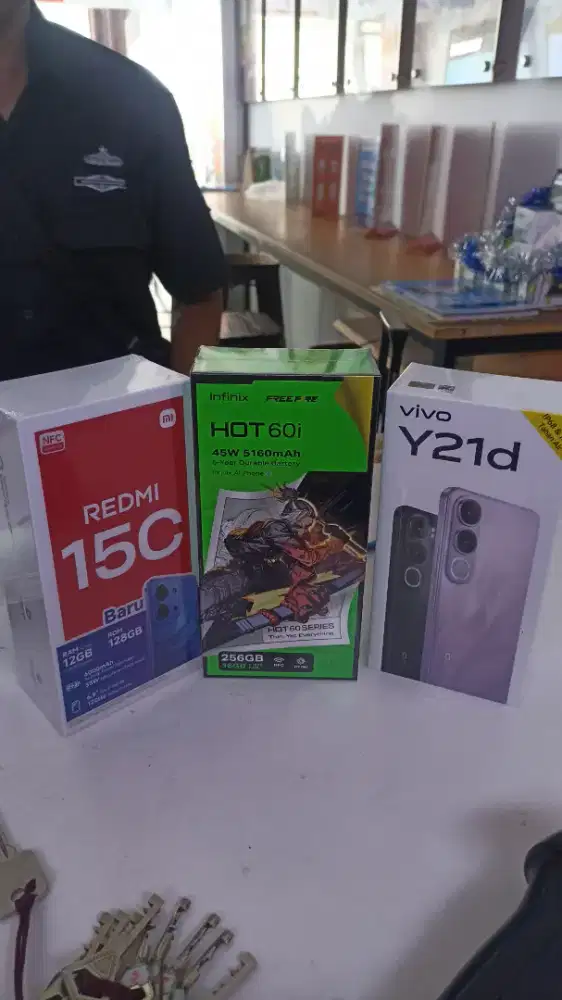 KREDIT BERBAGAI HANDPHONE (BEBAS TUKAR)