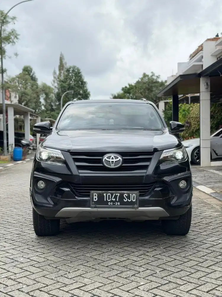 Jual cepat Fortuner VRZ 2016