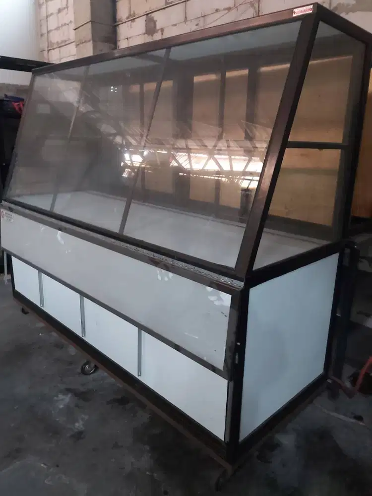Perlengkapan Ex Cafe Resto Cabinet Kopitiam, Etalase, Freezer dll