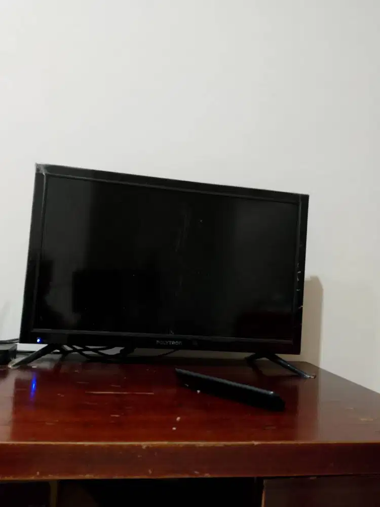 Televisi 21 Inchi Merk Polytron