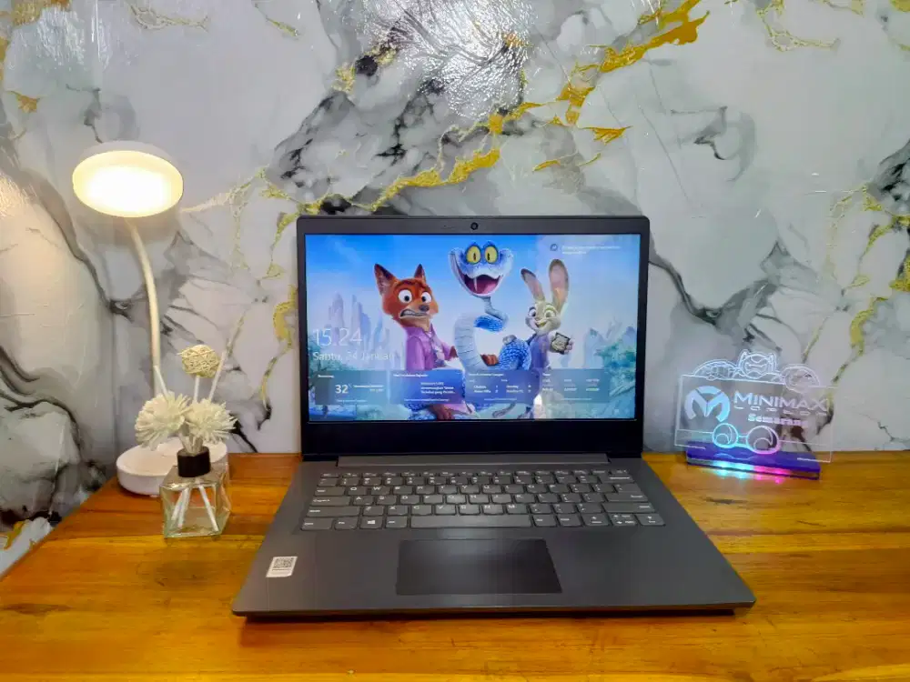 Lenovo V14  Athlon 8GB SSD 256GB slim windows 10 ori