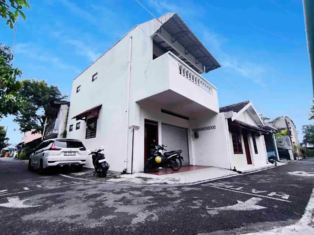 Rumah di jajar kota solo deker mall dll