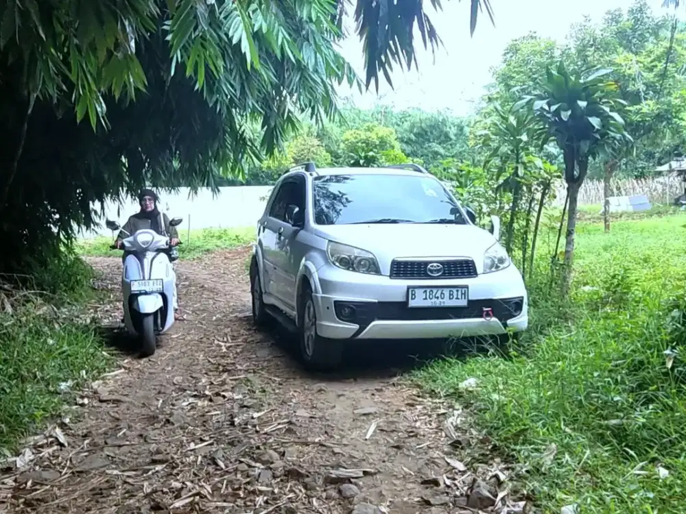 anah Pinggir Jalan 900 m²! Harga Cuma 230 Juta strategis di Rumpin