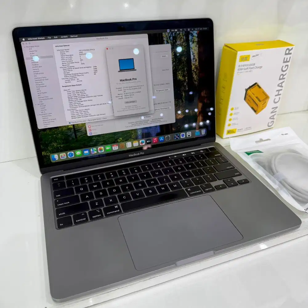 MacBook Pro 13 inch 2020 i7 16GB SSD 1TB Original mantap