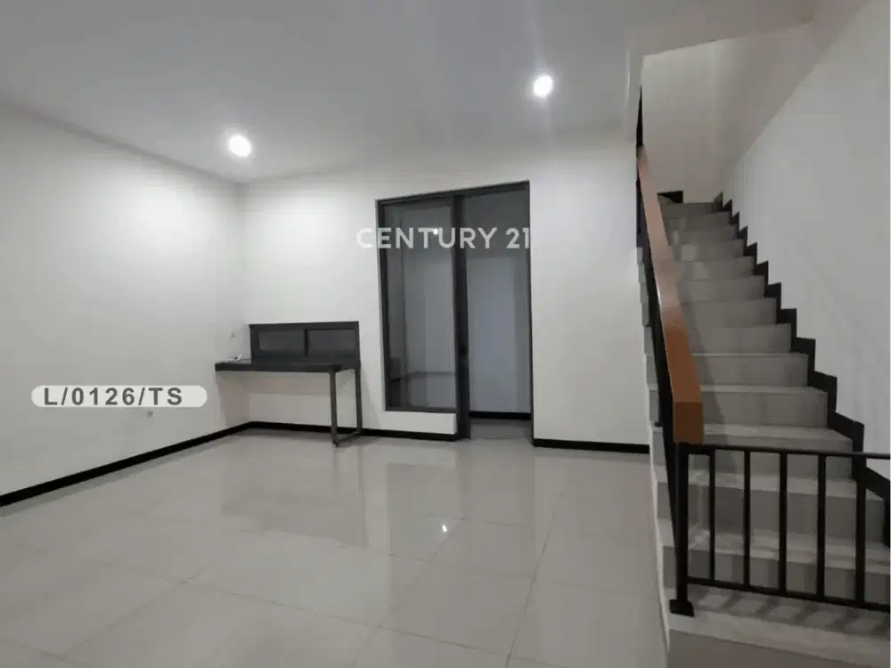 DiJual Rumah 2 Lantai Nyaman Lokasi Di Gardenville TKI 5 Bandung