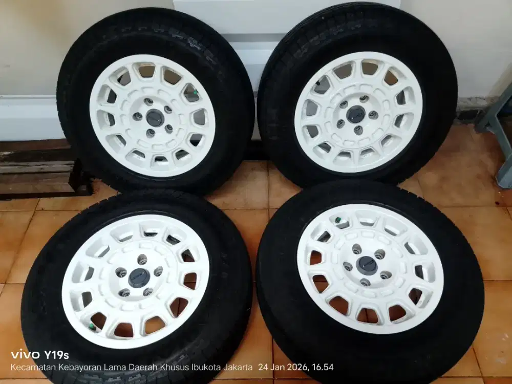 Dijual Velg Pako + ban ring 15