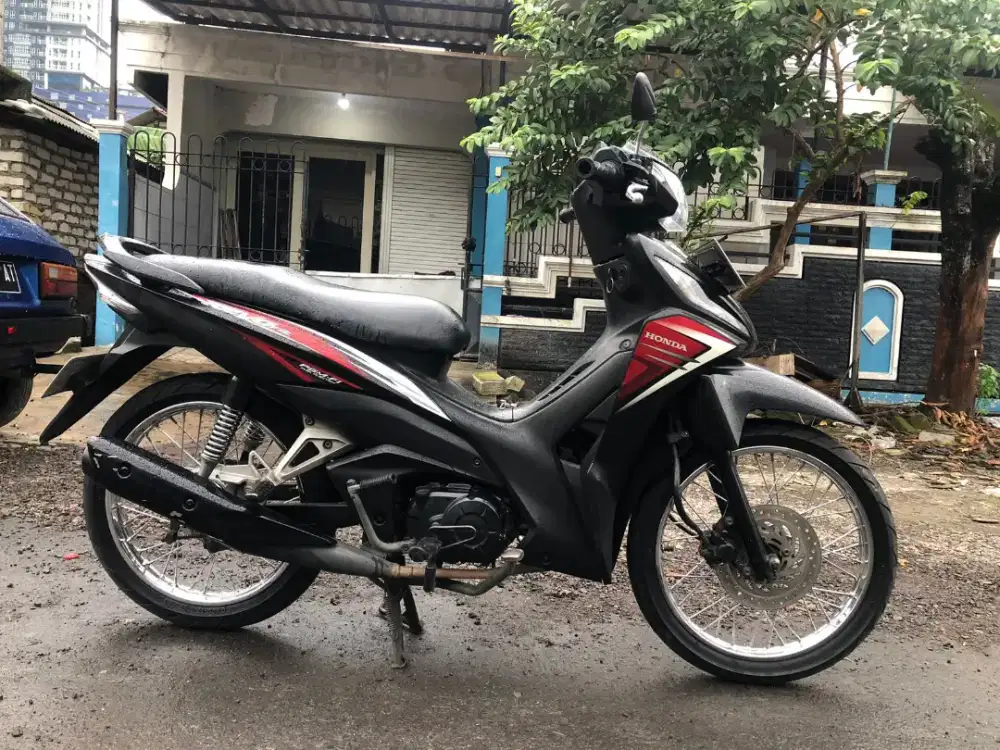 Honda Revo fi 2015 plat baru