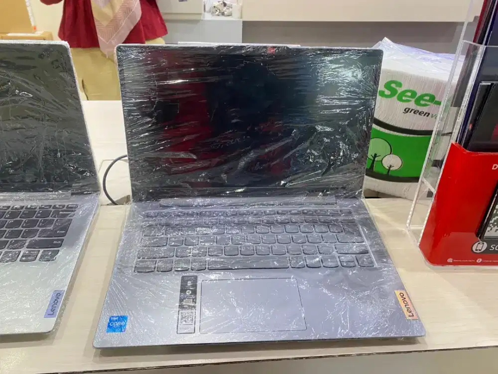 Laptop Lenovo IP3
