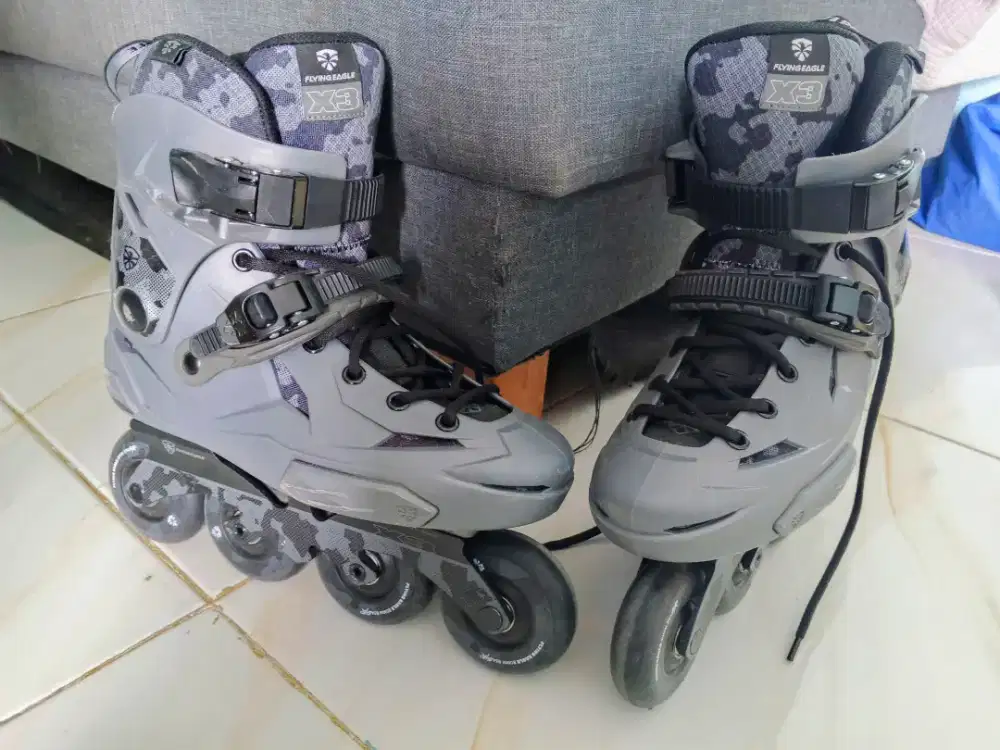 Inline skate Flying Eagle X3