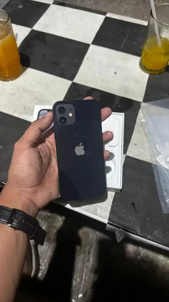 iphone 12 128gb inter