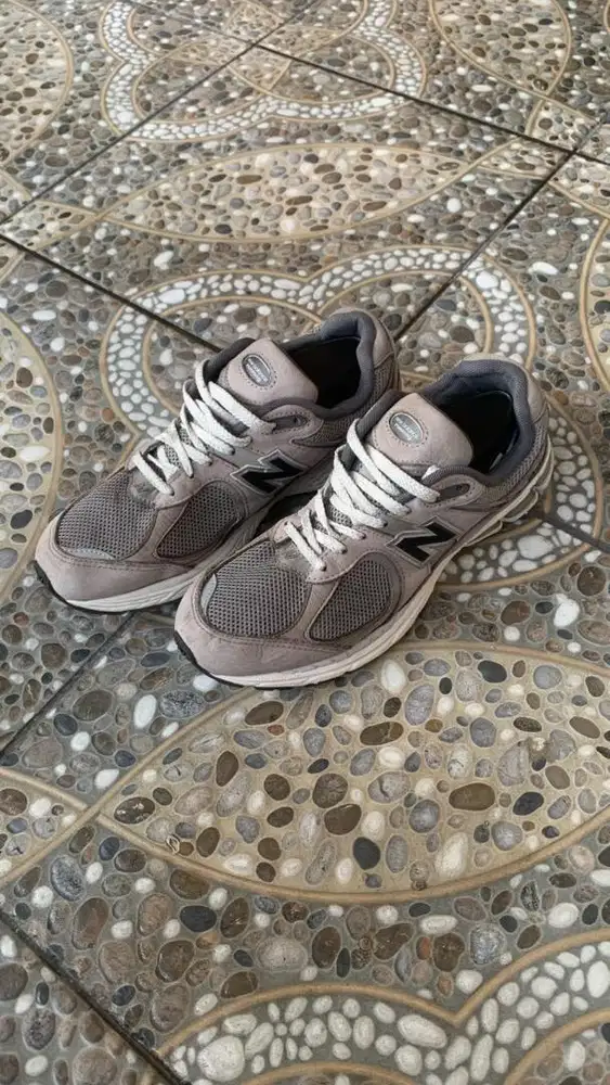 New Balance 2002R warm alpaca light