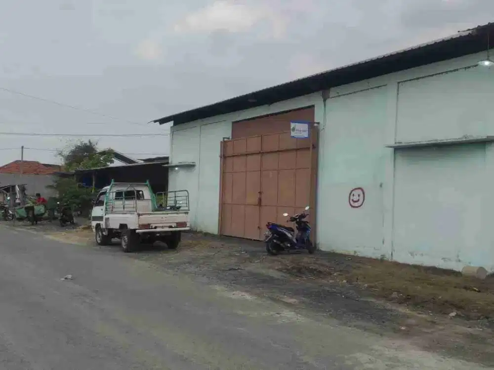 DIJUAL GUDANG
KEL. : TAMBAKRIGADUNG
KEC  : TIKUNG
KAB  : LAMONGAN