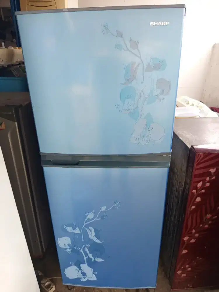 Kulkas Sharp 2 Pintu