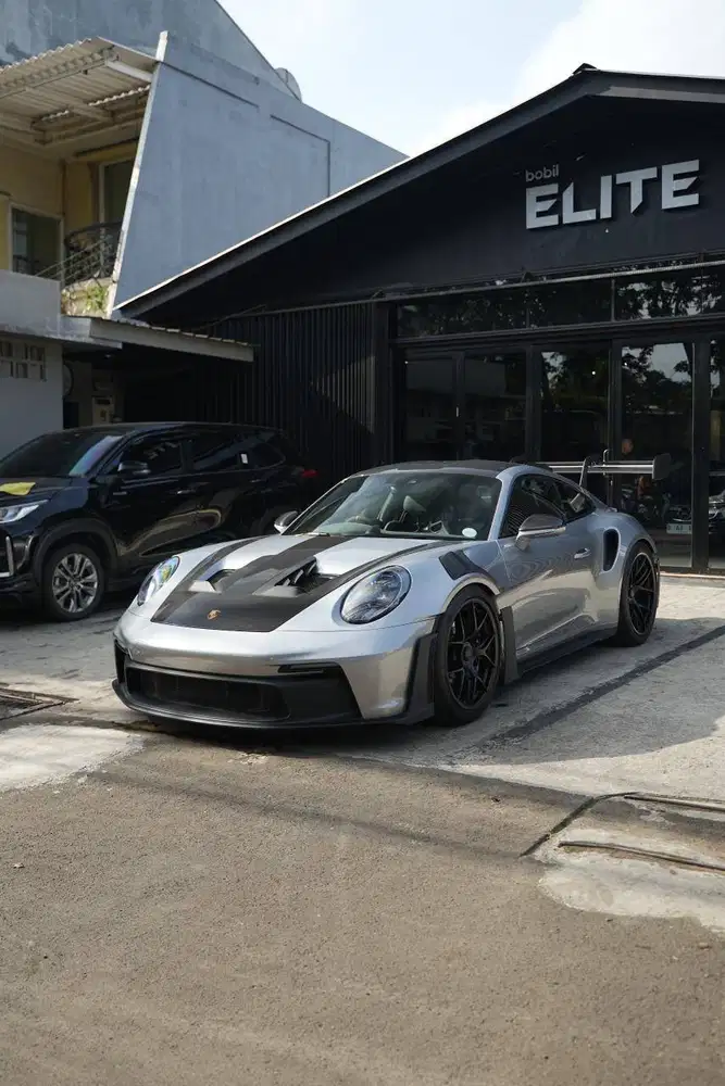 NIK 2025 Porsche 911 GT3 RS Weissach Package (992.1)