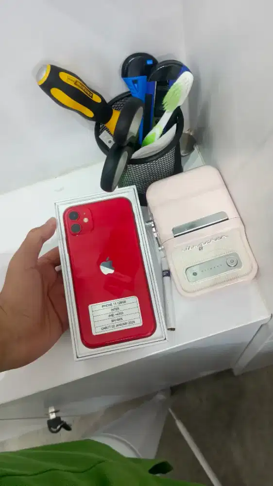 IPHONE 11 128GB MULUS NOMINUS FULLSET BERGARANSI