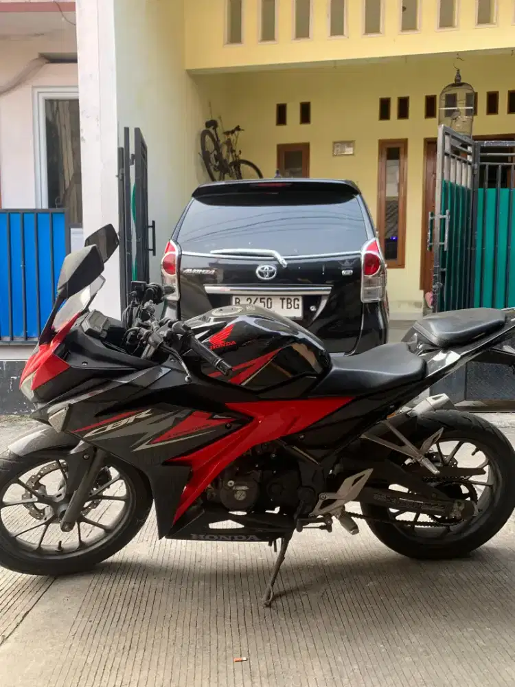 CBR 150 siap jalan