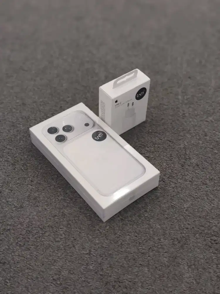 Iphone 17 pm 256, silver ready