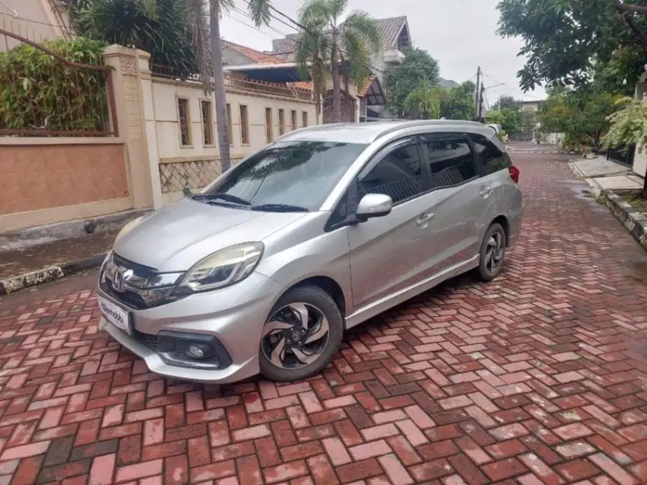 DP MURAH Mobilio 1.5 RS Bensin-MT-2014 BBK