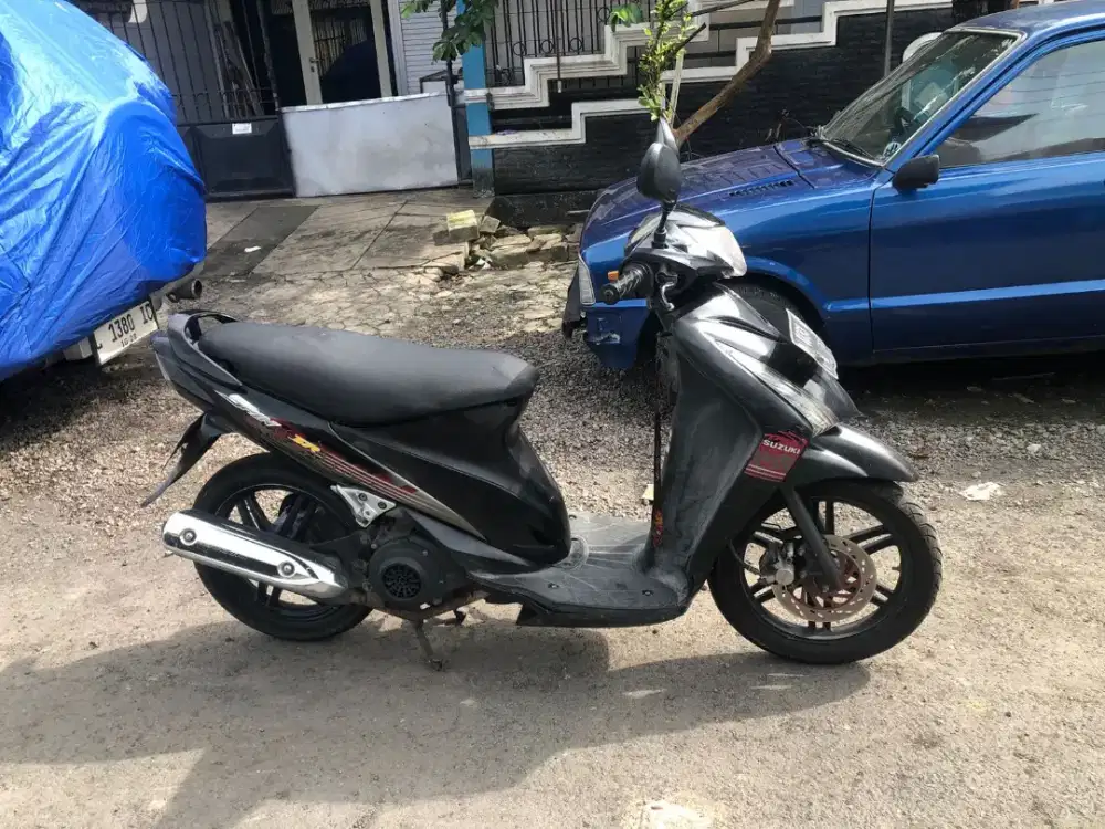 Suzuki spin 2010 plat p