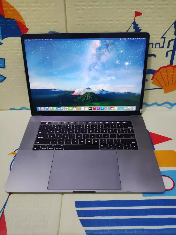 Laptop Murah MacBook Pro Retina 15in 2016 core i7 16/SSD 2tb dobel VGA