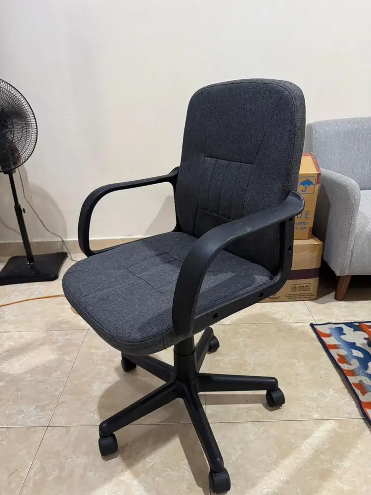 Kursi kantor Dijual mendesak