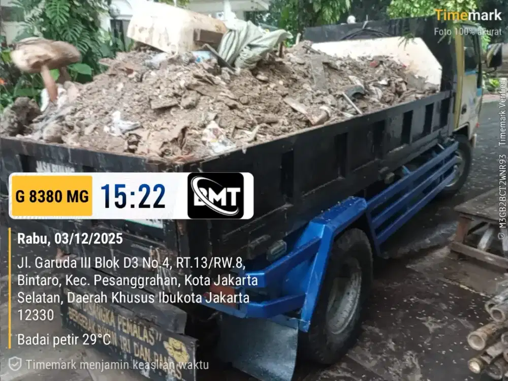 Jasa buang puing dan angkut tanah