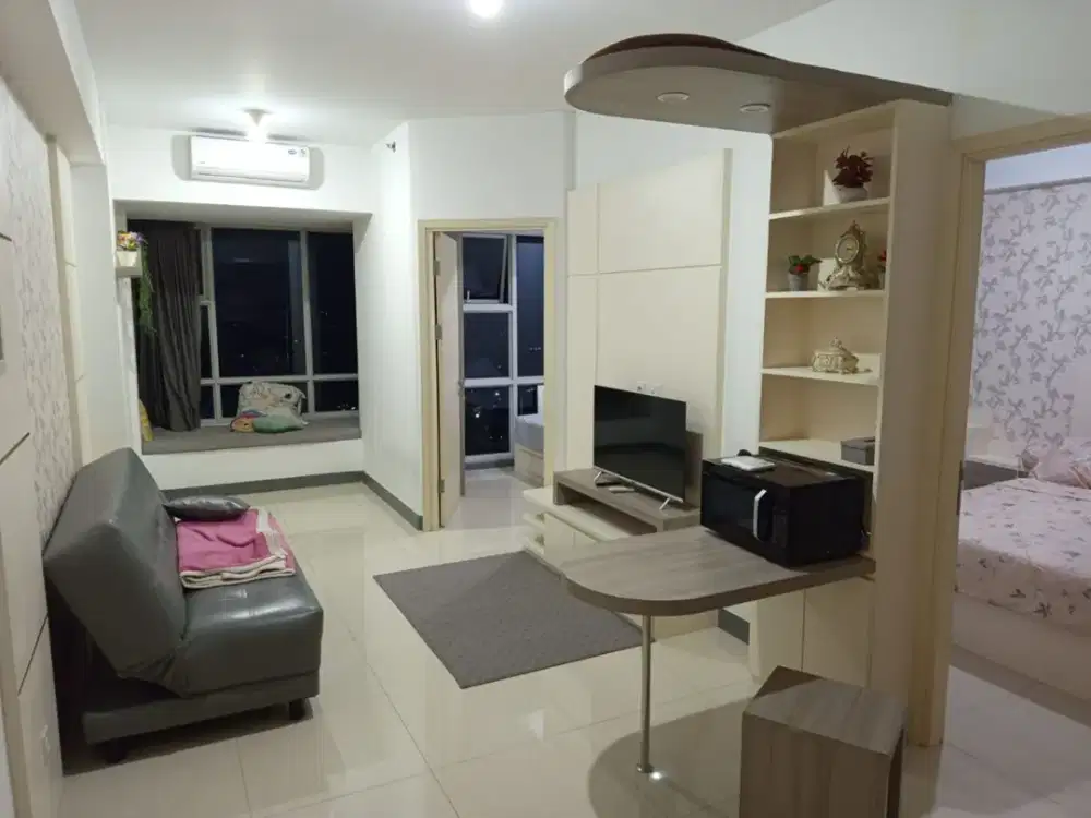 Disewakan bulanan apartemen Benson 2 BR full furnish 7,5jt/bln termasuk SC
