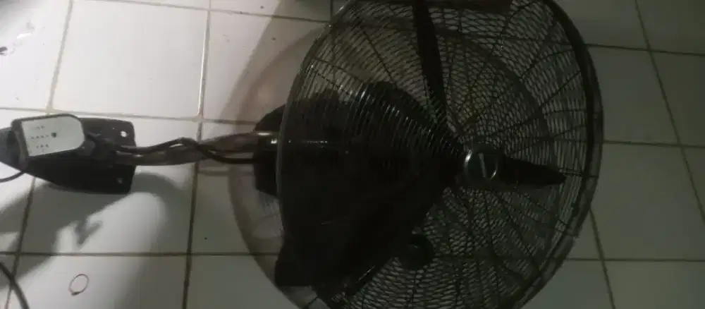 Kipas angin krissbrow 26 inci