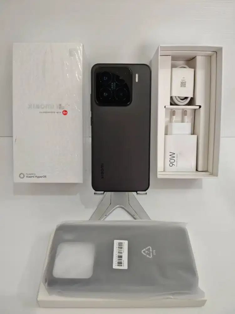 Xiaomi Mi15 5G 12/256 Gb Likenew 99% Garansi Resmi April 27 bisa TT/BT