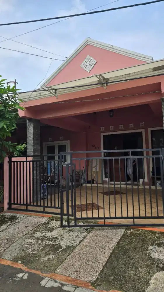 JUAL RUMAH CLUSTER DAHLIA LOKA GRAHA RAYA ALAM SUTERA TANGERANG