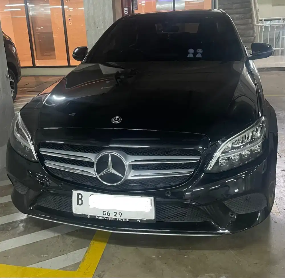 Mercedes C200 2019 EQ boost mulus spt baru