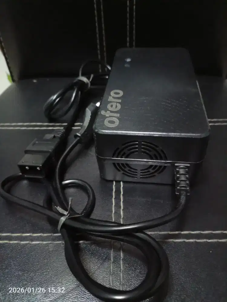 Charger original Ofero untuk 48v (54.6v 3A)