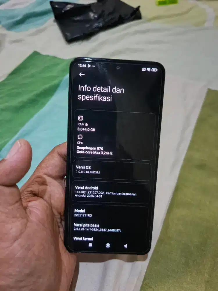 poco f4 5G 8/256 second