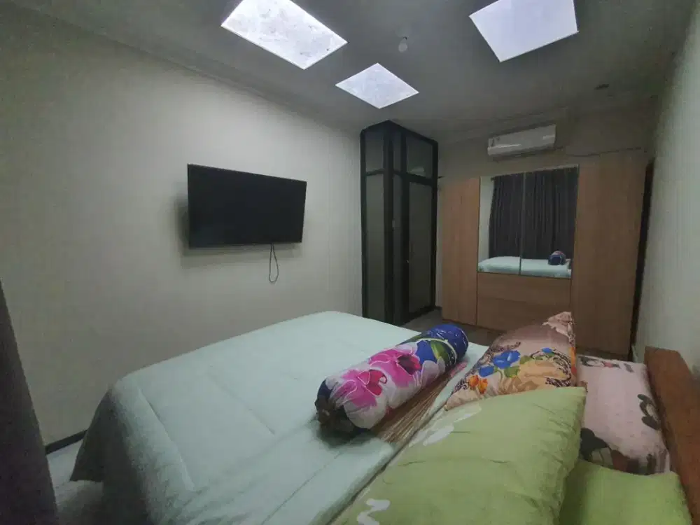 Rumah rapi siap huni di Pelepah Elok - Kelapa Gading Jakarta Utara