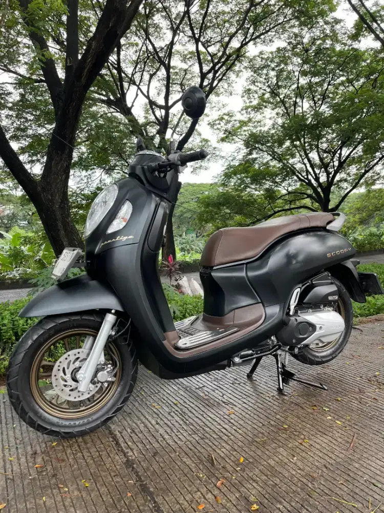 HONDA SCOOPY PRESTIGE KEYLESS MOTOR BAGUS ISTIMEWA