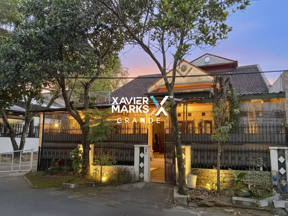 Dijual Rumah Hook di Taman Buah Buahan, Tengah Kota Malang