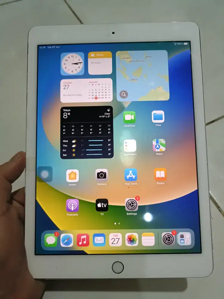 iPad Pro 9.7 128gb ex Inter Wifi only batangan mulus banget  murah !!