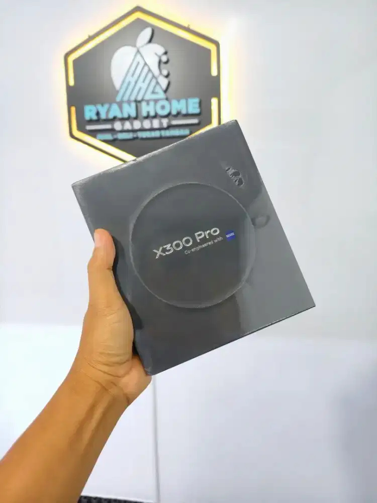 Vivo X300 Pro 16GB / 512GB 2 Tahun Garansi