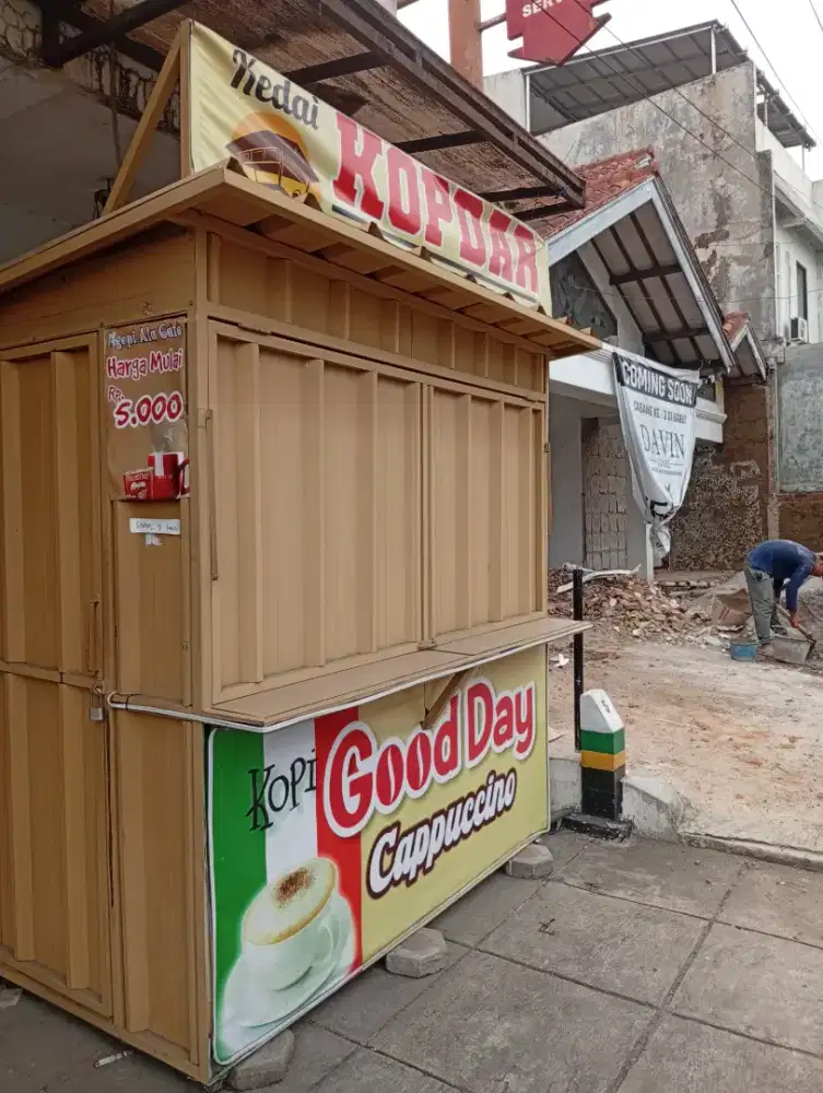 Kontainer bouth serba usaha