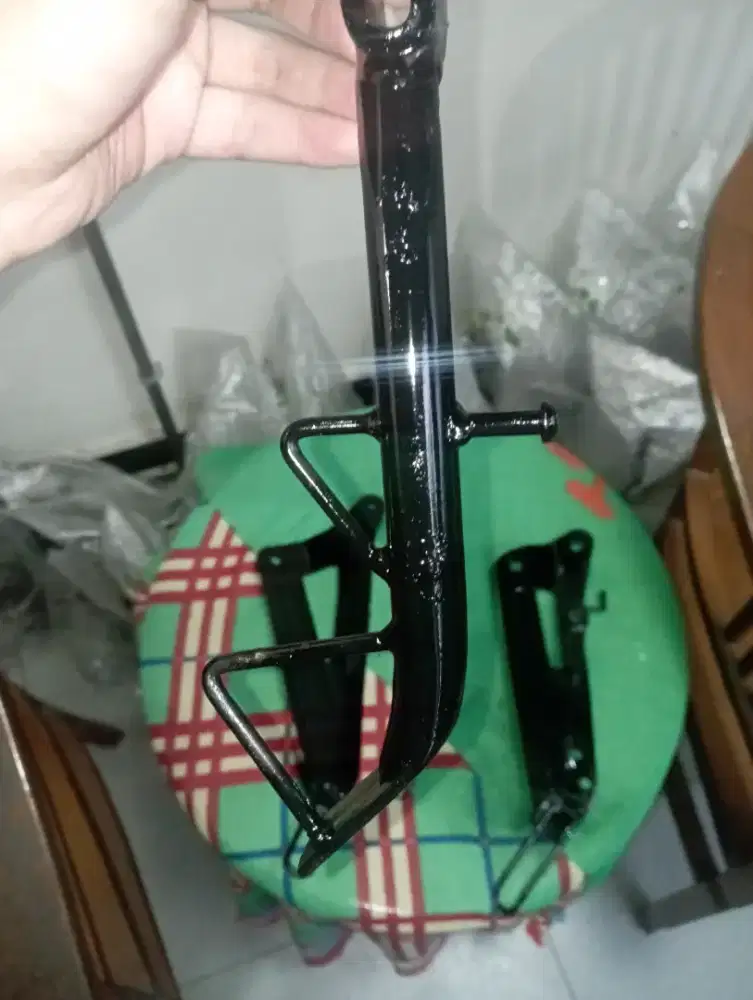 Footstep belakang Original Copotan Astrea grand + standar samping