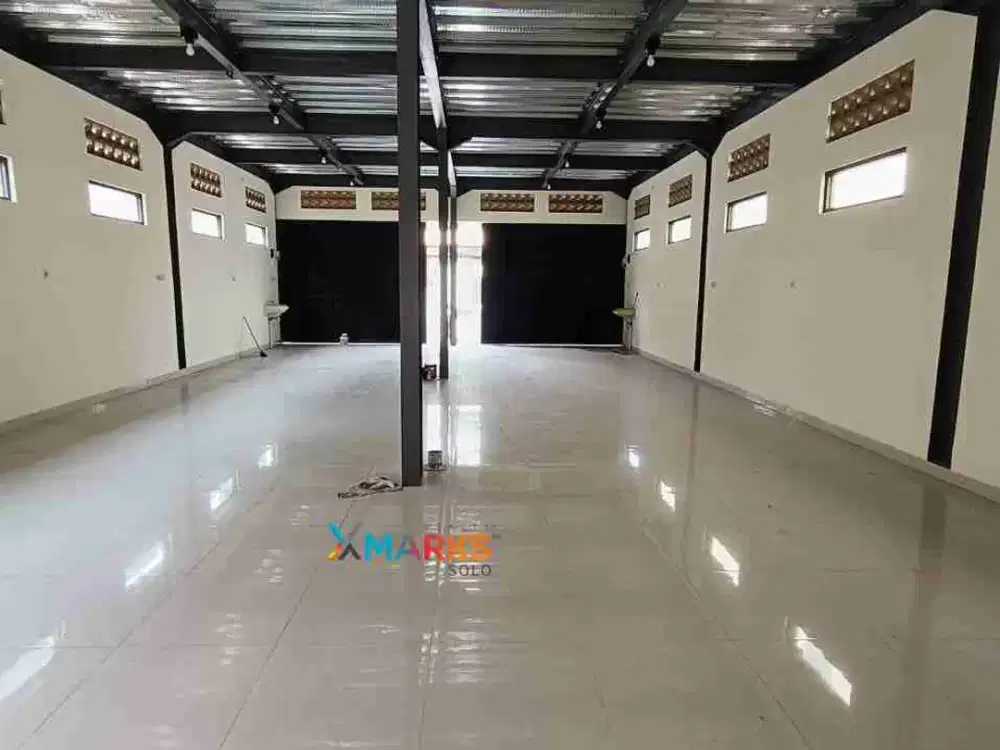 Disewakan Ruang Usaha atau Gudang Kecil Tengah Kota Area Laweyan, Cocok Utk Usaha Apa Saja